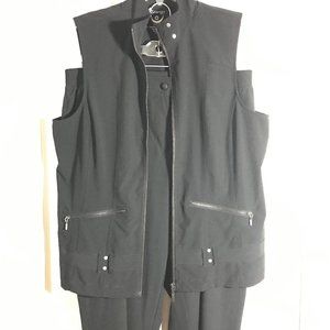 Chico's Zenergy 2 pce vest and pant set